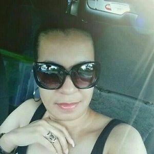 Meet your Posher, Wendy